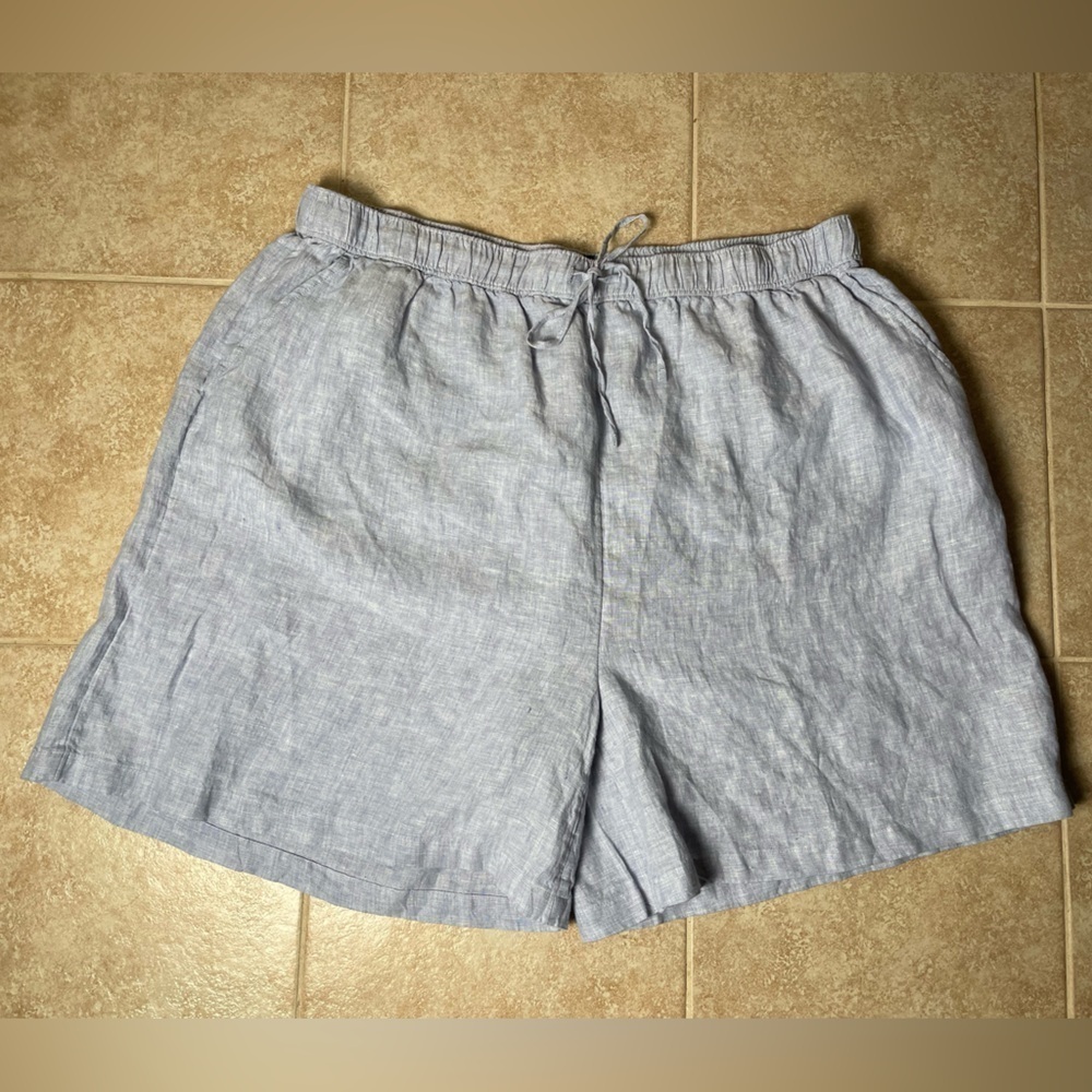 Tahari Pale Blue Linen-Blend Drawstring Bermuda Shorts
